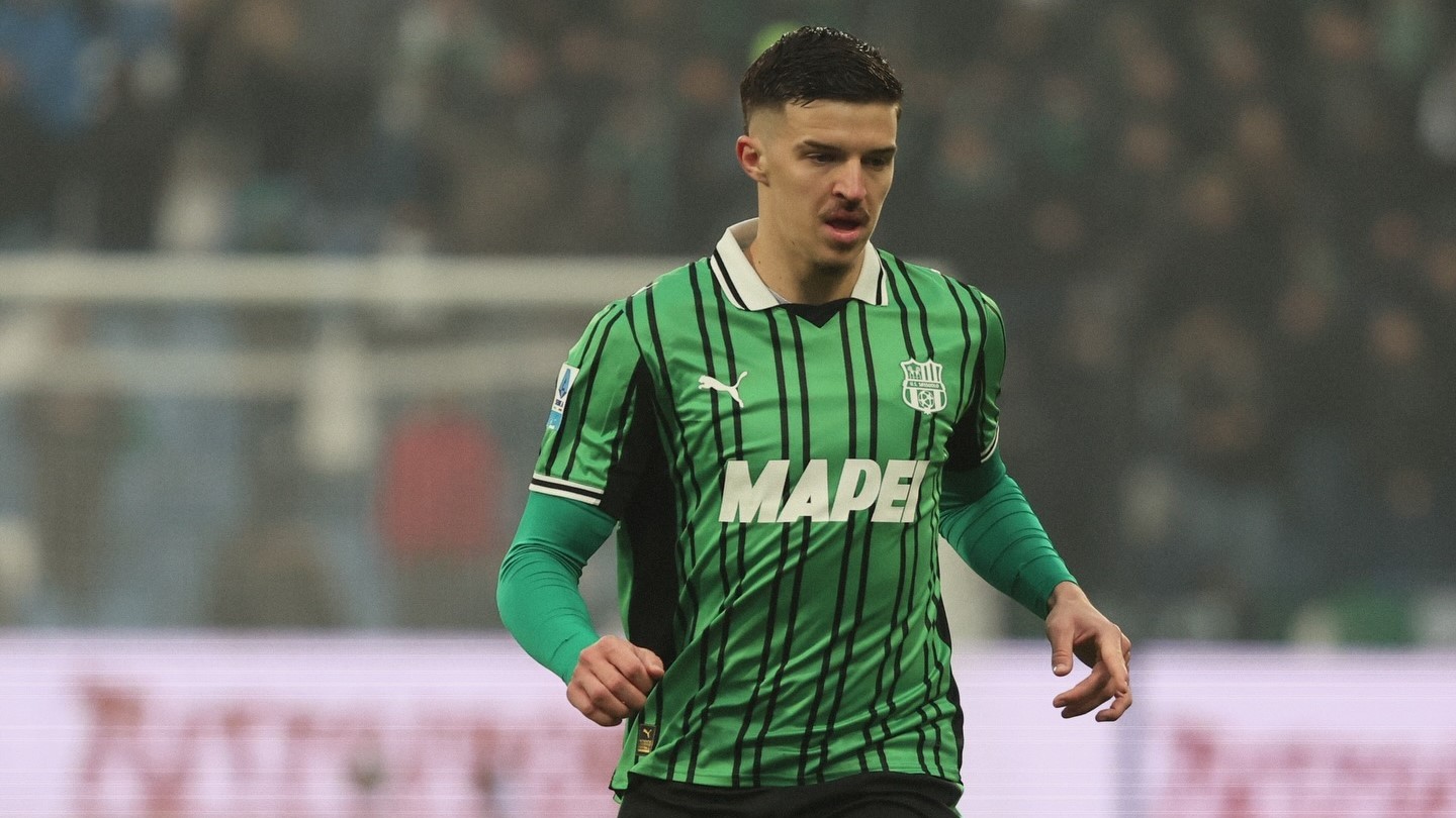 Novi detalji velikog transfera: Muharemović sve bliže engleskom velikanu!